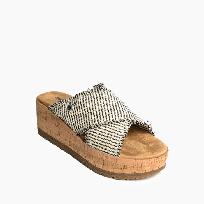 Minnetonka Posey (Women's) - Black-Natural Stripe