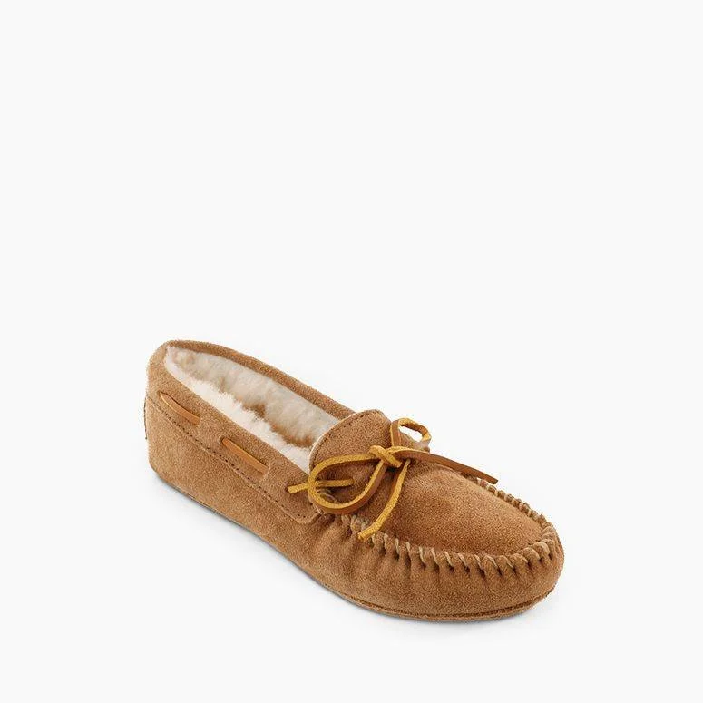 Men's Sheepskin Softsole Moccasin in Tan