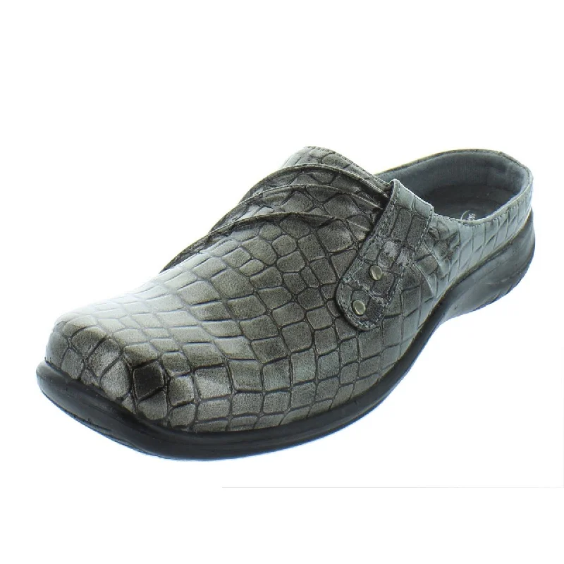 Easy Street Womens Holly Metallic Patent Clogs