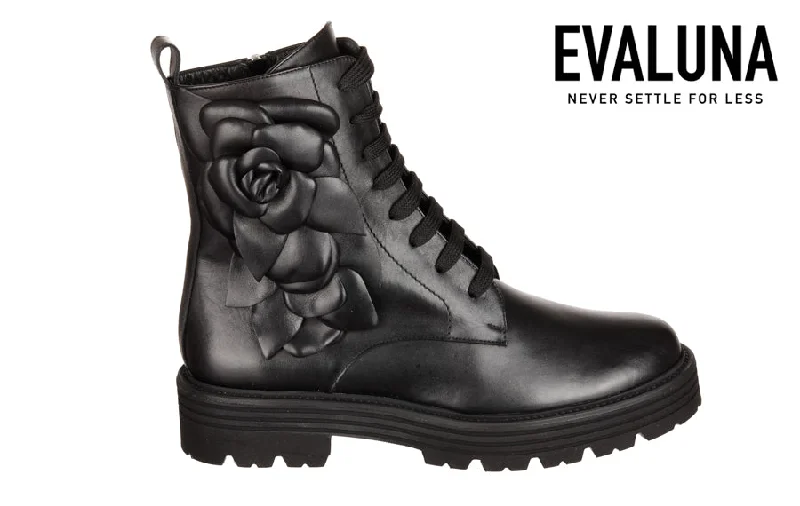 EVA WINTERFLORALS